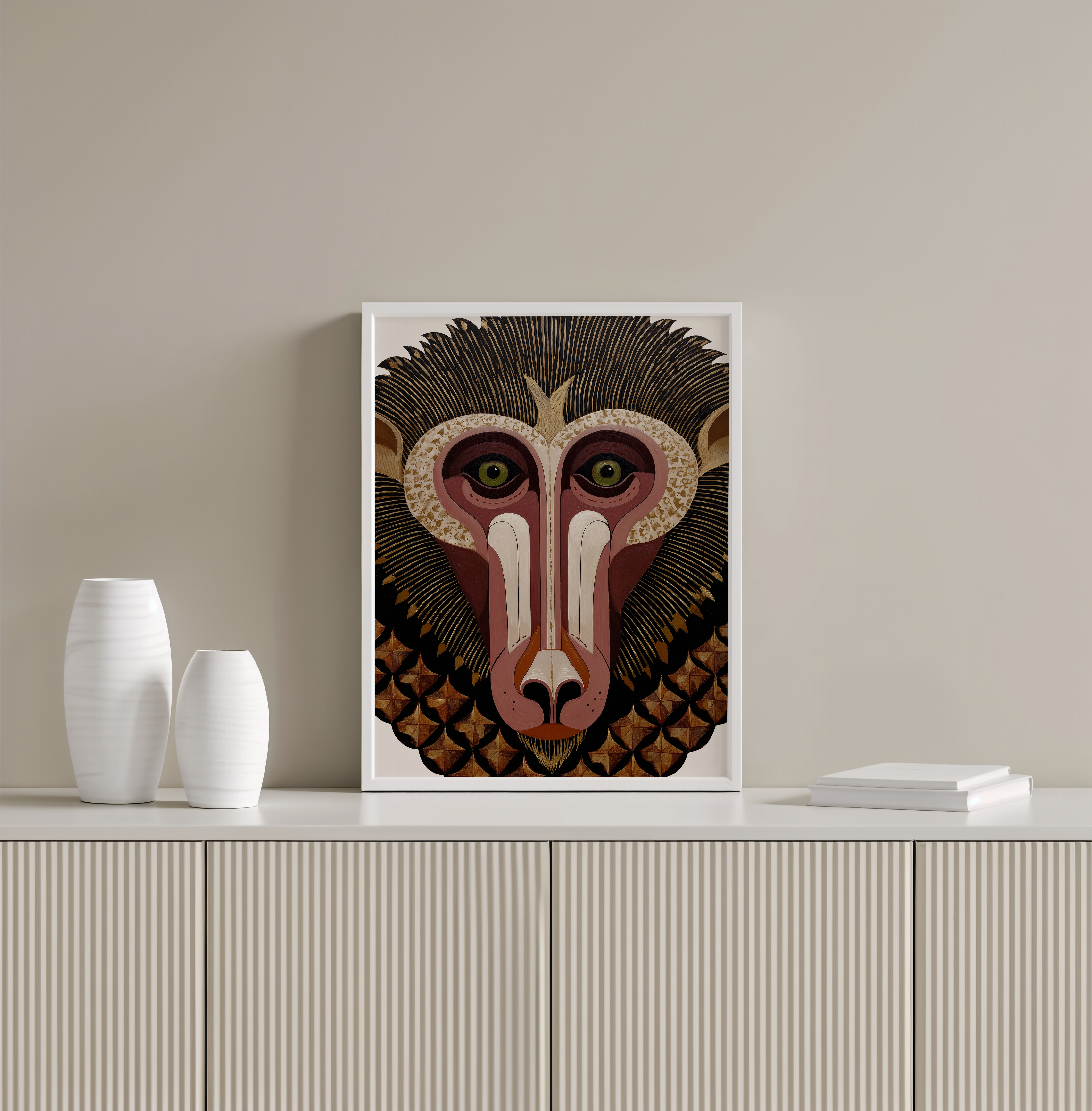 דיוקן גרפי של דמות חייתית בסגנון שבטי, בצבעי חום וזהב, מתוך סדרת Totemoro של Trausi+Tosh.