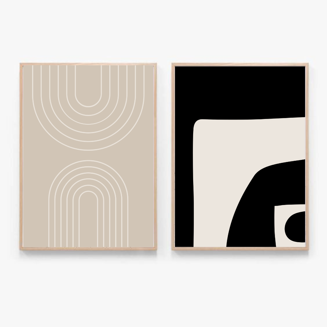 צמד יצירות אמנות גיאומטריות מינימליסטיות בשחור ולבן, עם צורות מופשטות וקווים נקיים, מתאים לעיצוב פנים מודרני.