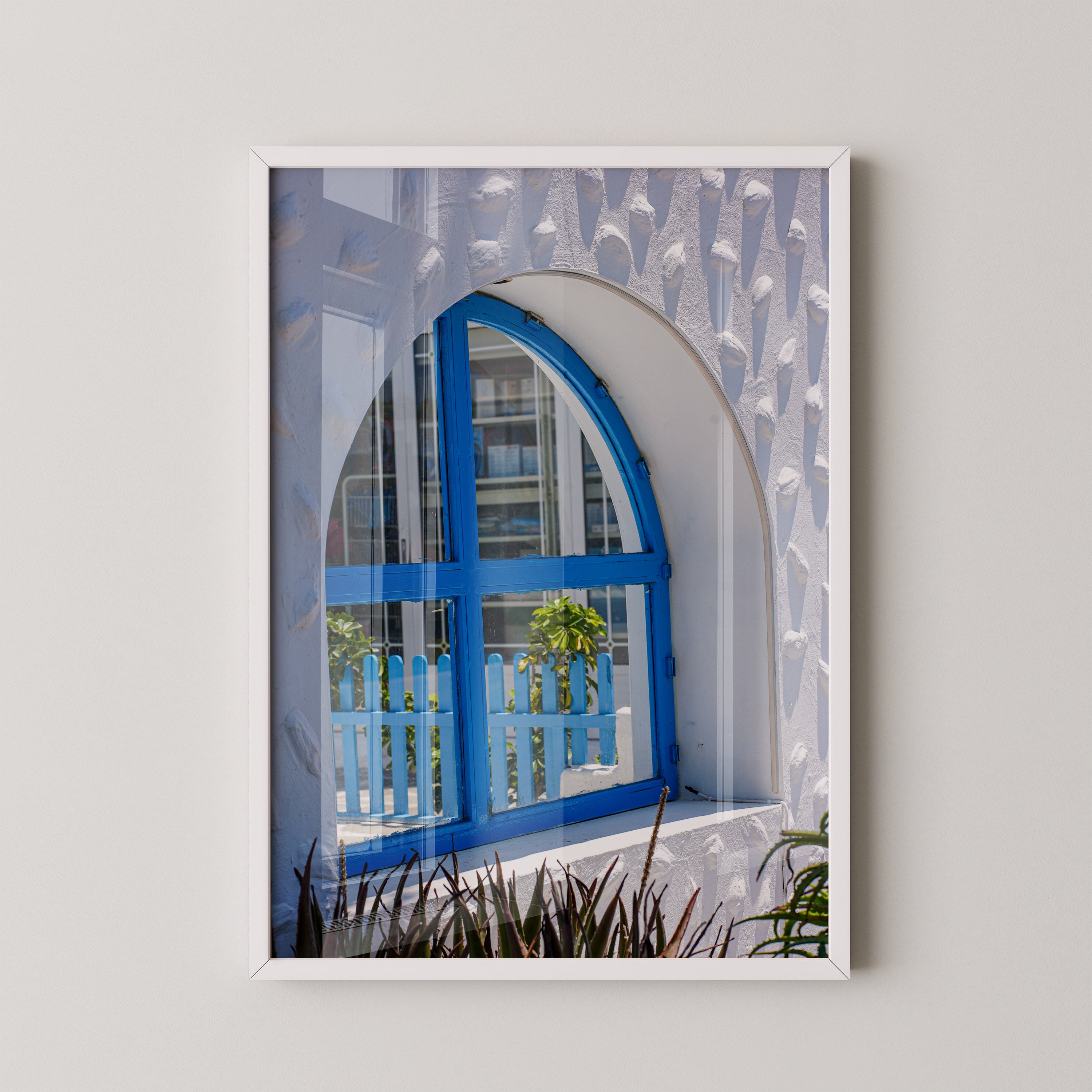 Blue Arch | Danielle Barlot