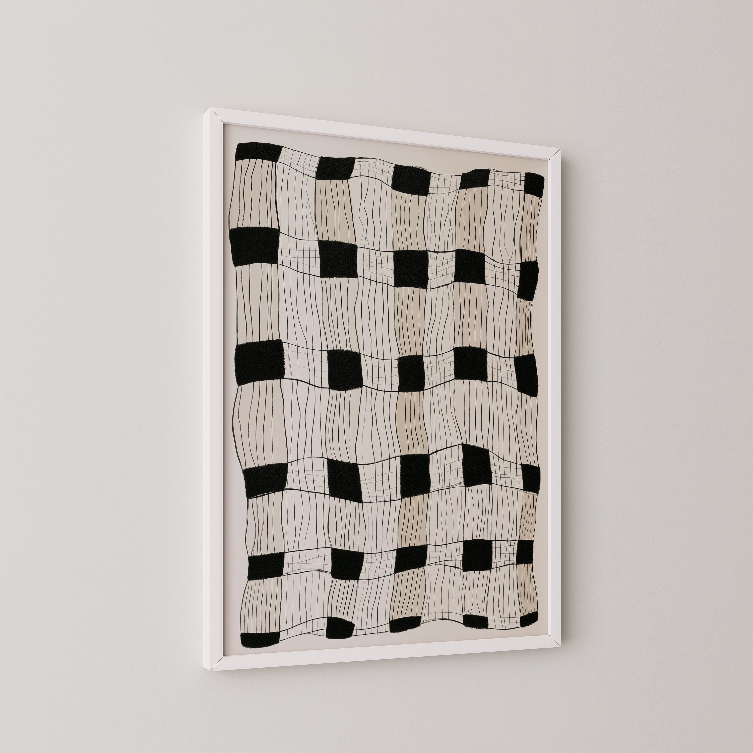 הדפס אמנותי מופשט עם קווים שחורים דקים ותבנית רשת בגוונים בהירים, ממוסגר בעץ, בסגנון מינימליסטי טבעי