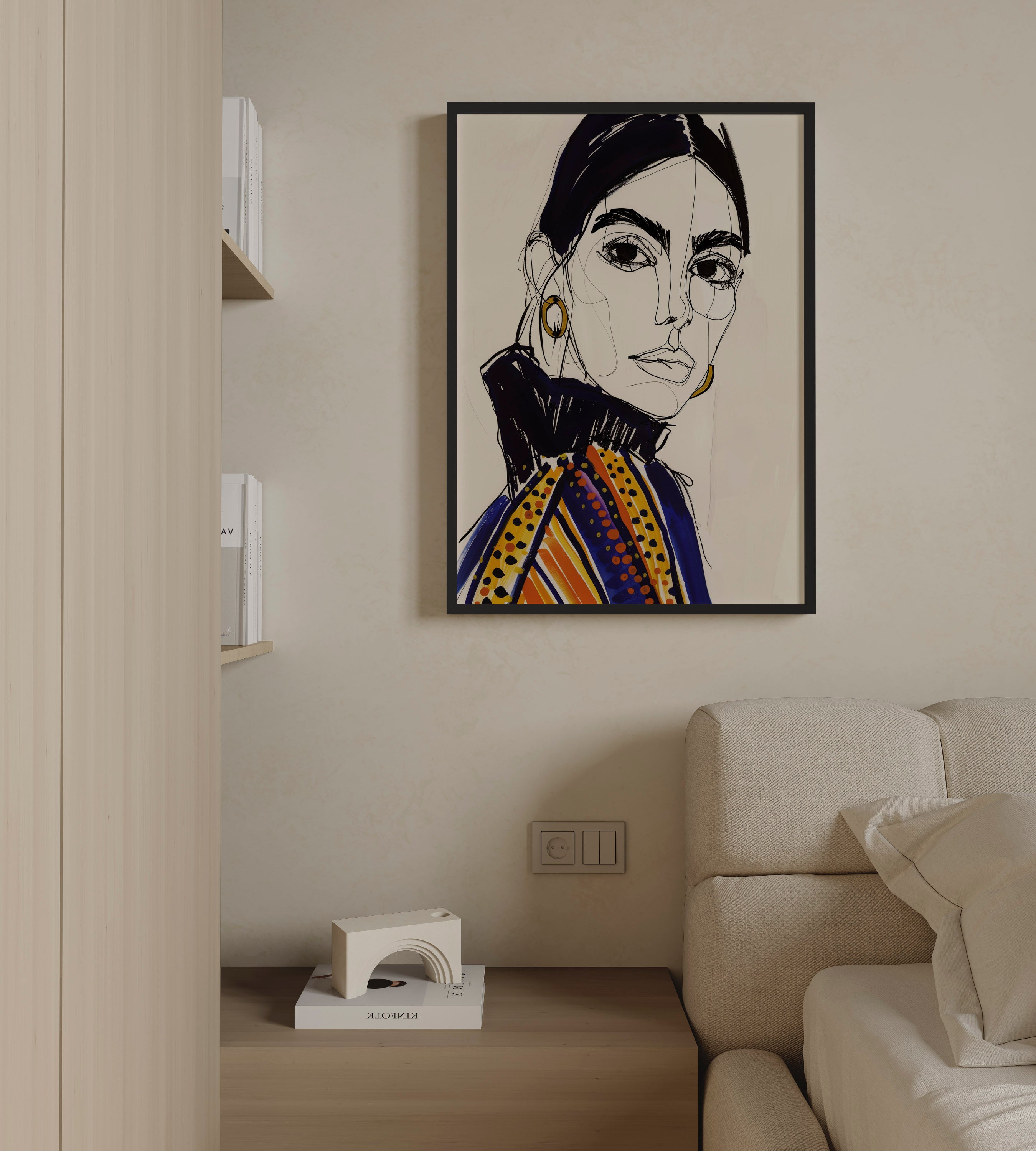 SABINE - יצירת ליין ארט של אישה עם עגילים זהובים ובגד צבעוני בכחול, כתום וצהוב