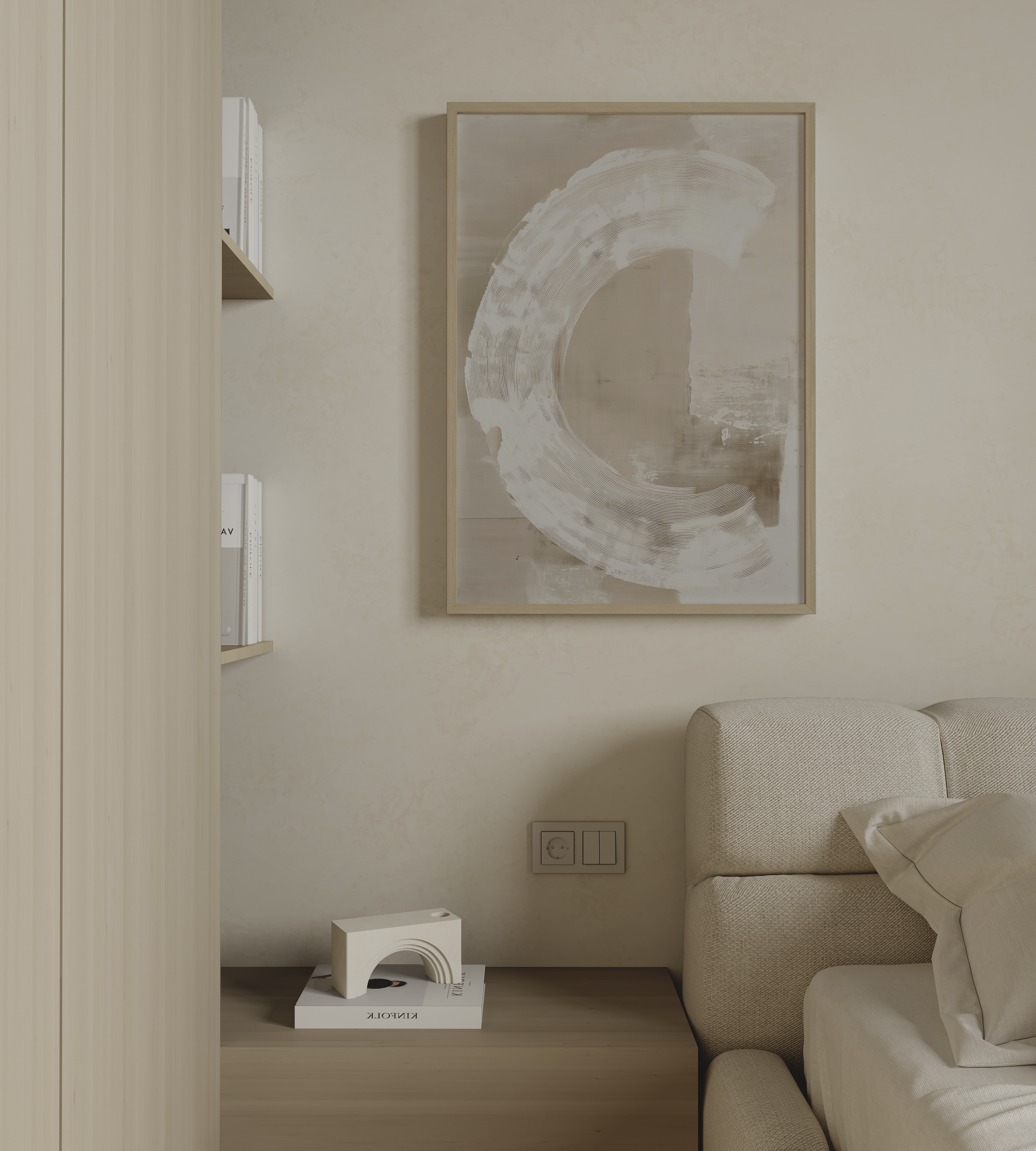 יצירת אמנות מופשטת Sor בגווני חול ושמנת עם משיכת מכחול מעגלית במסגרת עץ ובהצבה בחלל מינימליסטי