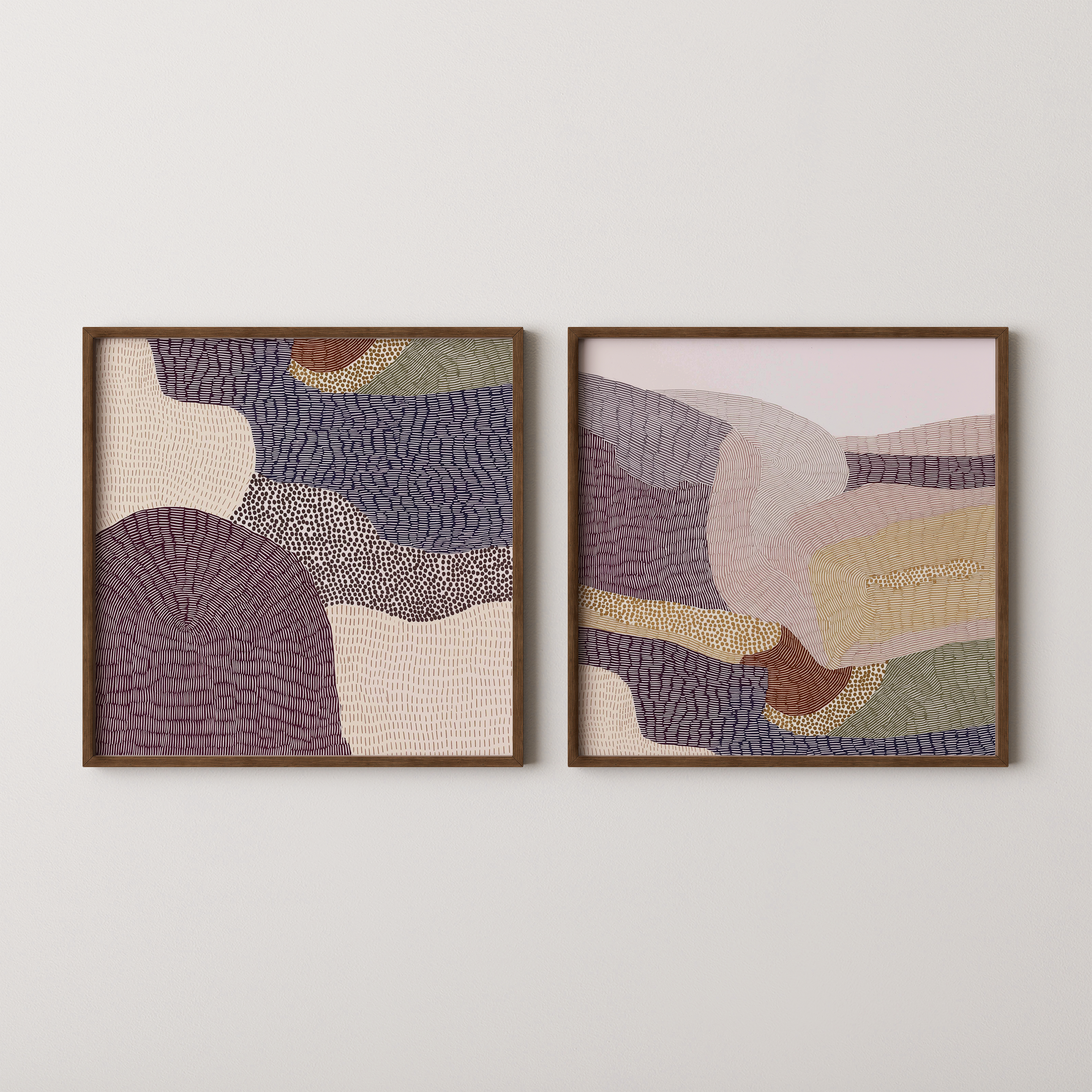 סט אמנות מופשטת ממוסגרת בגווני חמרה, חול ופחם עם קווים וטקסטורות בהשראת שכבות אדמה וטופוגרפיה