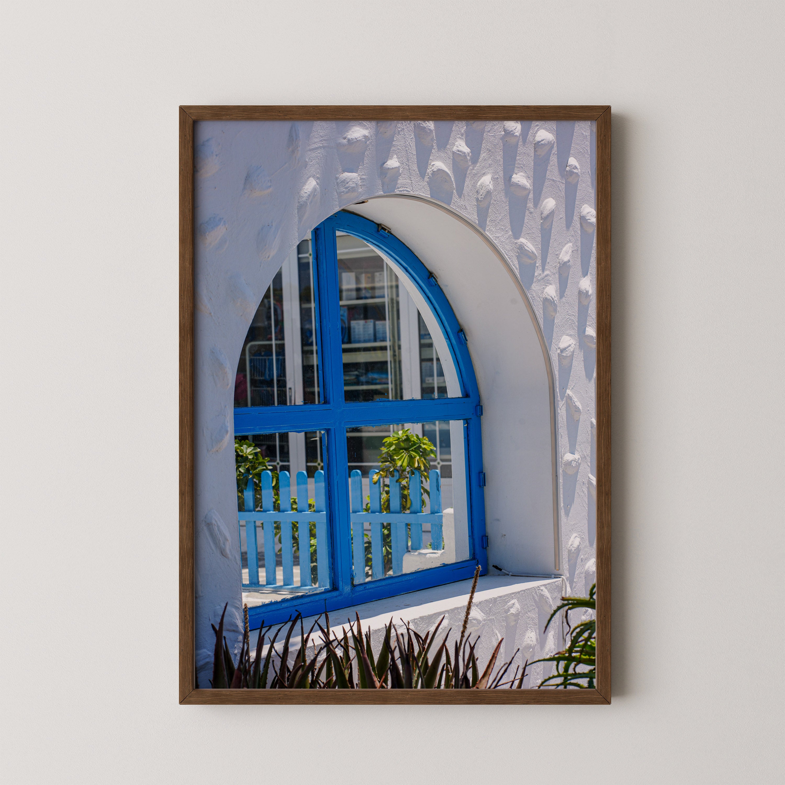 Blue Arch | Danielle Barlot