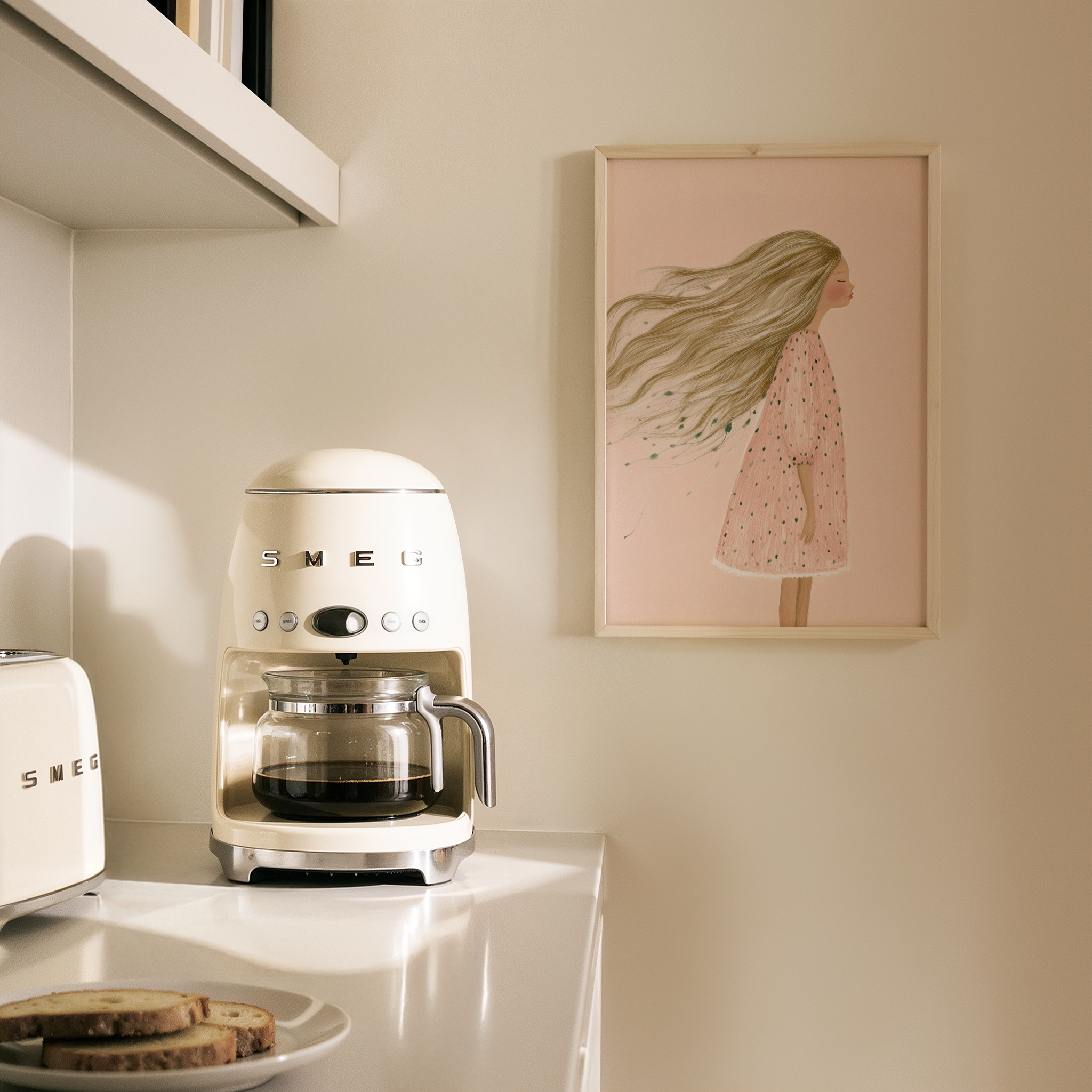 יצירת אמנות של ילדה עם שיער מתנופף ברוח על רקע פסטלי – Lunaria